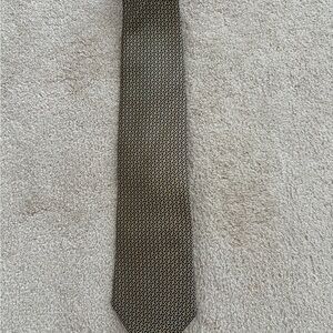 Nautica Black and Gold Patterned Tie
